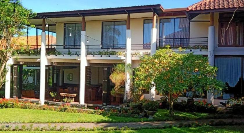 La Oma Hotel Lembang Luaran gambar