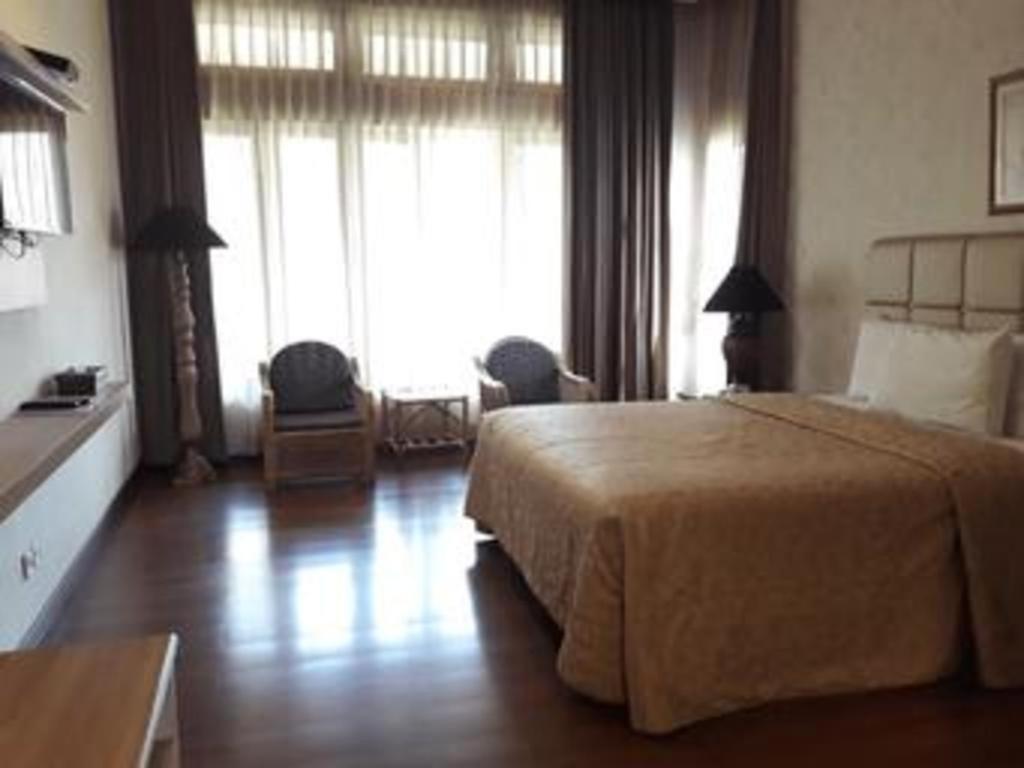 La Oma Hotel Lembang Luaran gambar