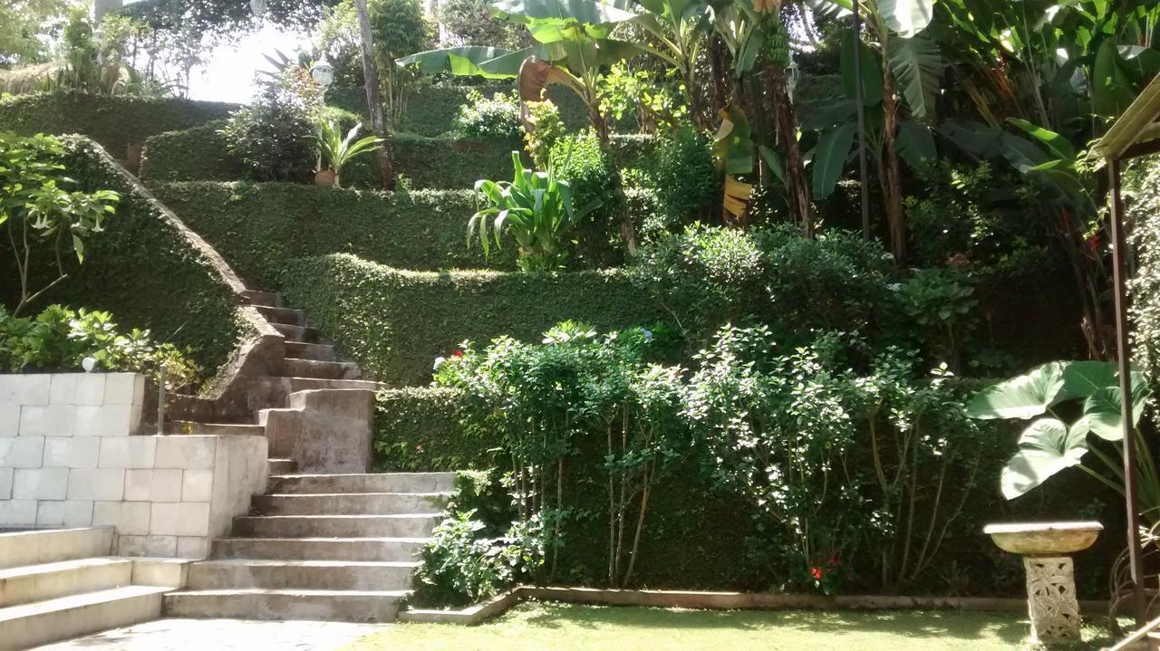 La Oma Hotel Lembang Luaran gambar